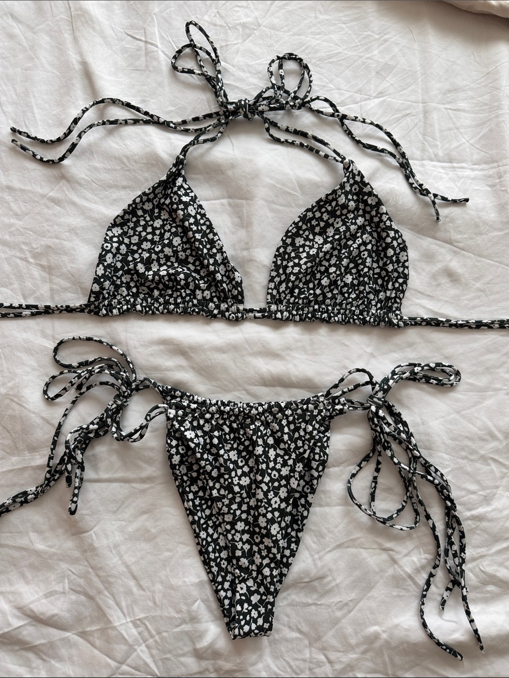 Stone Fox Swim Forrest Green and White Floral Bikini Set Medium